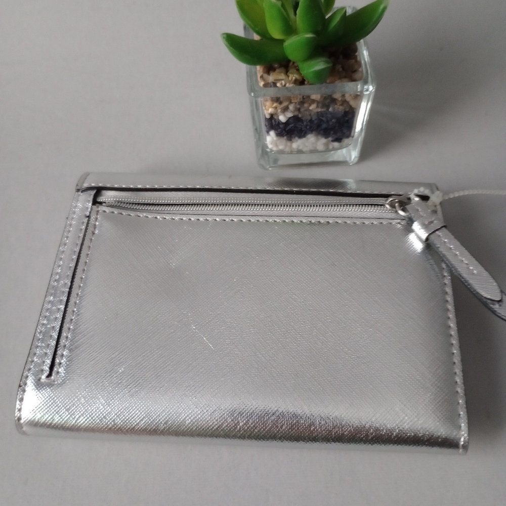 Victoria's Secret Metallic silver 3 Card Holder Pouch Envelope Wallet … - Picture 5 of 9